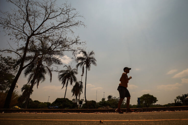 Nordeste e Sul têm chuvas; sol esquenta o Sudeste. Veja o clima nordeste-e-sul-tem-chuvas;-sol-esquenta-o-sudeste.-confira-o-clima