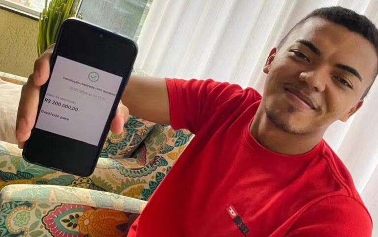 Estudante devolve R$ 200 mil depois de receber Pix por engano estudante-devolve-r$-200-mil-apos-receber-pix-por-engano