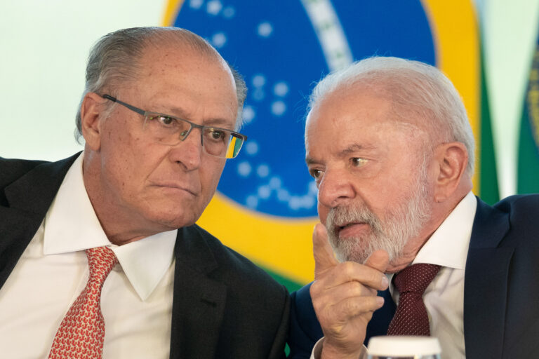 Em meio à divisão no PT, PSB reforça defesa de Alckmin na vice de Lula em-meio-a-divisao-no-pt,-psb-reforca-defesa-de-alckmin-na-vice-de-lula